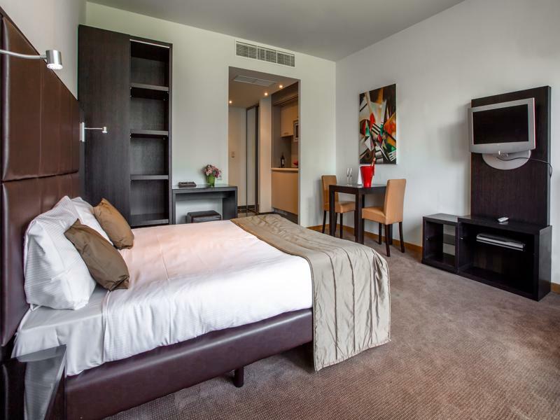 Diamant Suites Brussels Eu Etterbeek Dış mekan fotoğraf